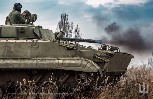 Родинське під контролем Сил оборони, ворог зазнає значних втрат, - "Азов" 